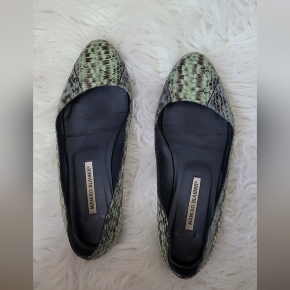 Manolo Blahnik Python Flats - Picture 12 of 12